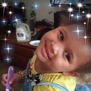 Meet your Posher, Lorrie